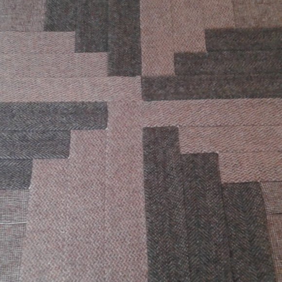 Hand Crafted Reversable Wool Blend & Flannel Farm House, Queen size, Quilt - Picture 12 of 16